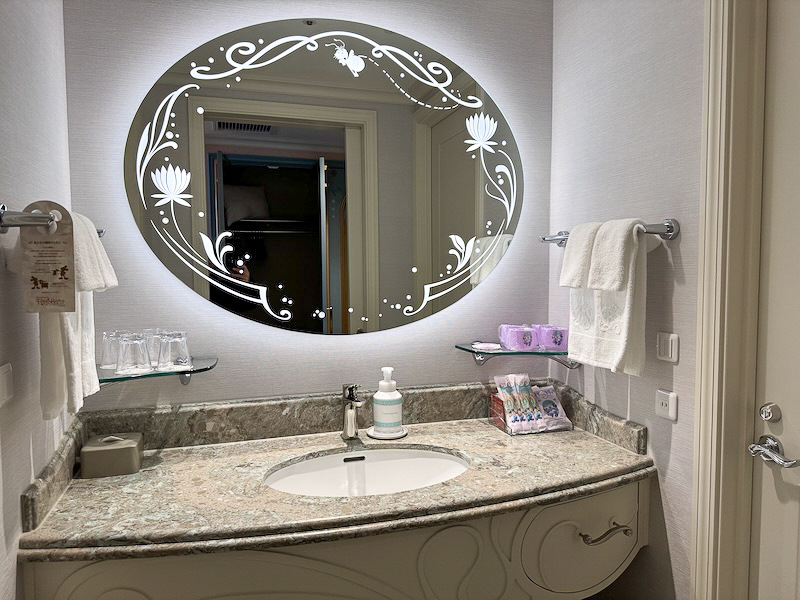 Tokyo DisneySea Fantasy Springs Hotel